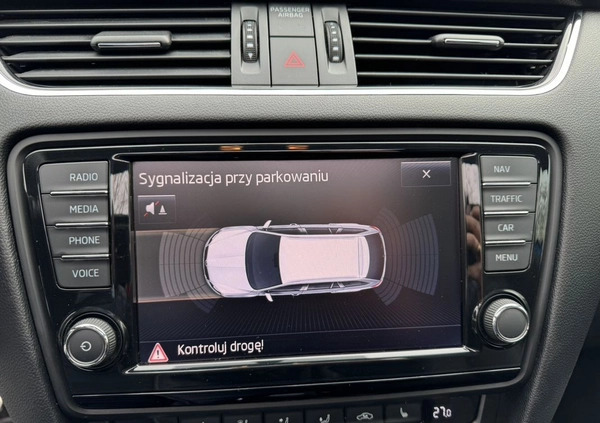 Skoda Octavia cena 42800 przebieg: 385000, rok produkcji 2015 z Radomyśl Wielki małe 466